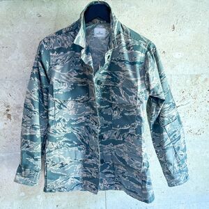 Genuine US Air Force Camo Utility Jacket Shacket - Women's Size 6R